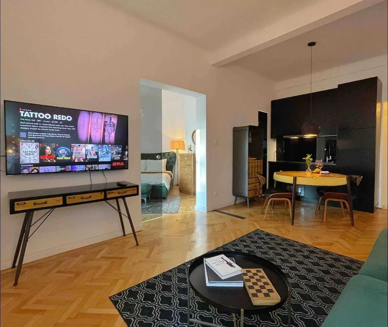 Apartmán Sunset-Cismigiu Gardens Bukurešť 0*,  Rumunsko
